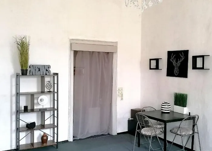 Nr 11 Gaesteoase Fuer 4 Personen Familie Mit Umkleide Herzens Der Stadt *