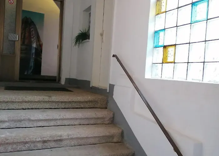 Homestay Nr 11 Gaesteoase Fuer 4 Personen Familie Mit Umkleide Herzens Der Stadt