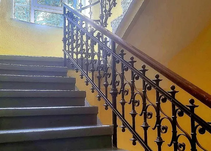 Nr 11 Gaesteoase Fuer 4 Personen Familie Mit Umkleide Herzens Der Stadt Homestay Annaberg-Buchholz